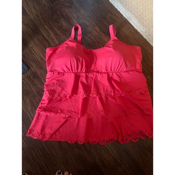 D & CO Beach plus size swim top 26W - Picture 1 of 4
